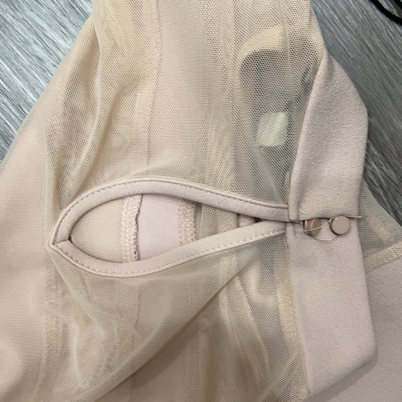 Light Pink Mesh Turtle Neck Body Suit - Picture 3 of 3